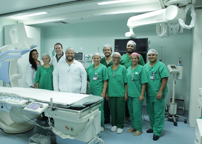 19_09_19 Hospital Metropolitano realiza procedimento inédito no estado para tratamento de cardiopa.JPG