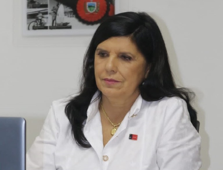 Lígia Feliciano.jpg