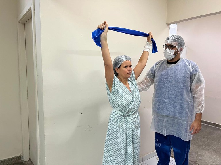 Novos equipamentos de fisioterapia auxiliam na recuperação de pacientes na Hemodinâmica de Campina Grande  (4).jpg