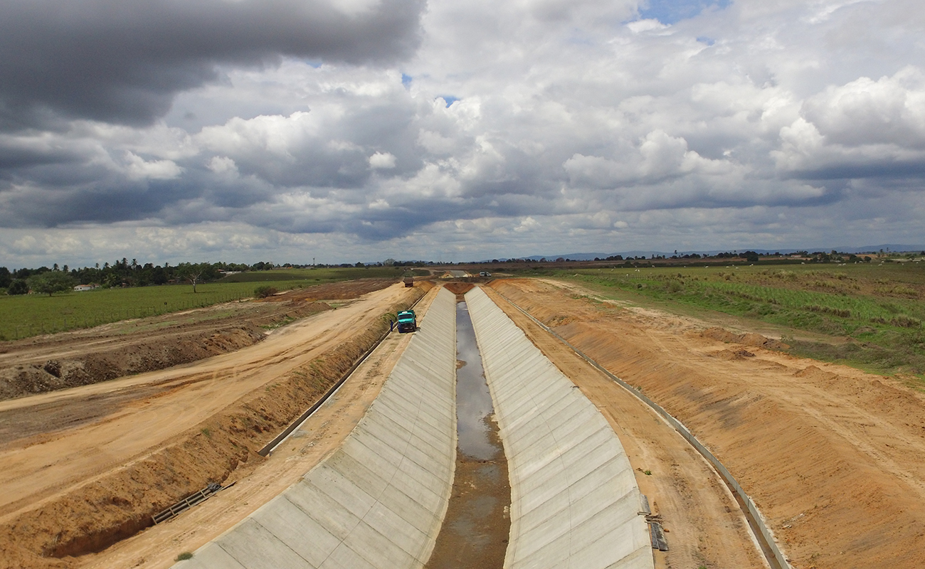 obra do canal acaua aracagi na BR 230 (1).JPG