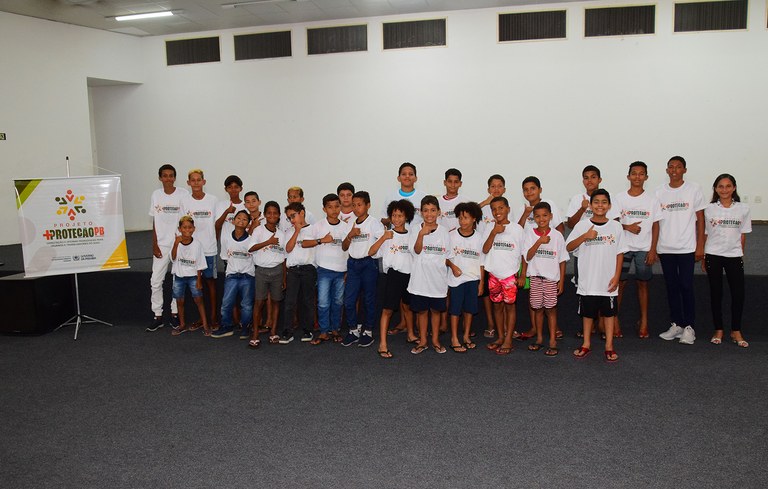 15-10-24 Oficina Pedagógica  o Uso das Tecnologias na Preparação para o mundo do trabalho Foto-Alberto Machado (50).JPG