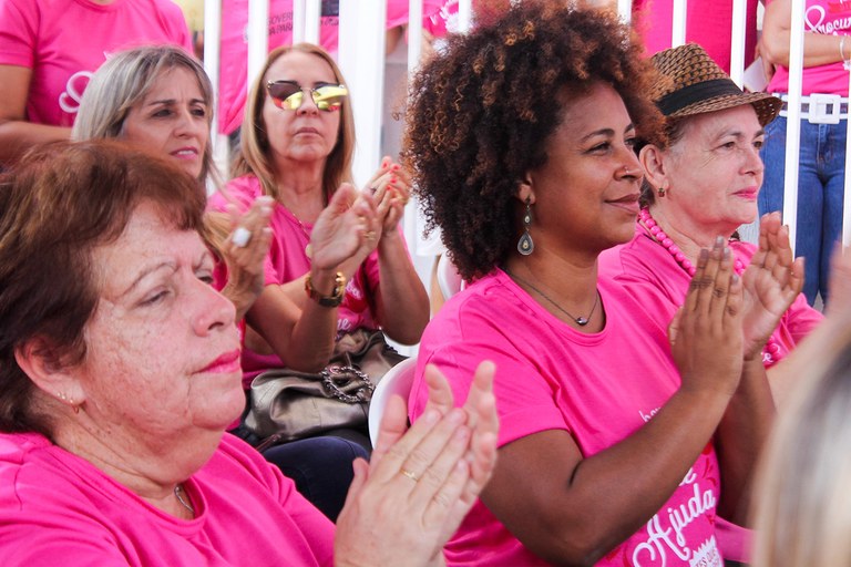 primeira dama participa do lancamento do outubro rosa_foto ricardo puppe (9).jpeg