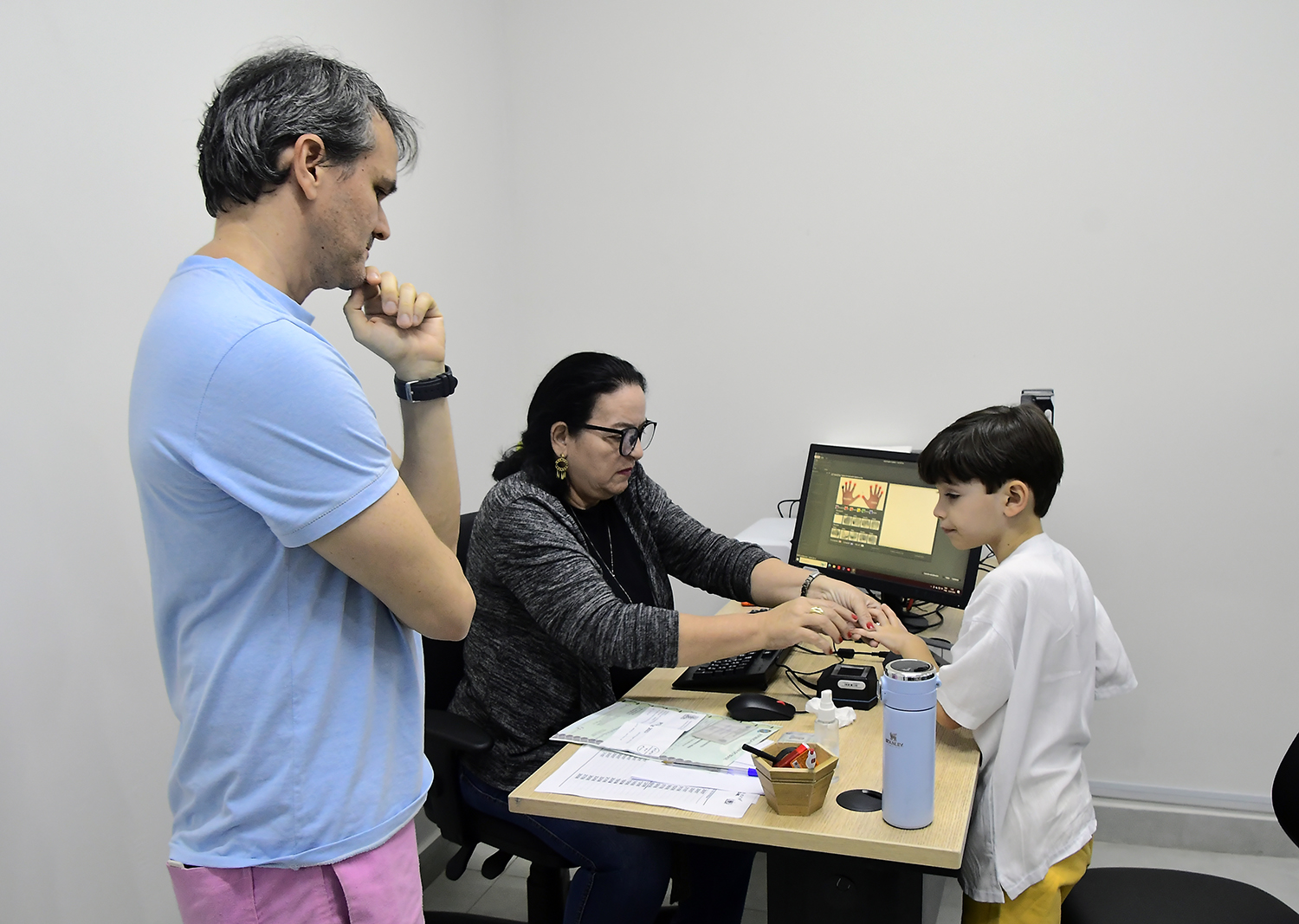 23-07-24  Emissão de Identidade na Casa da Cidadania do Parayba Mall Foto-alberto Machado (11).JPG