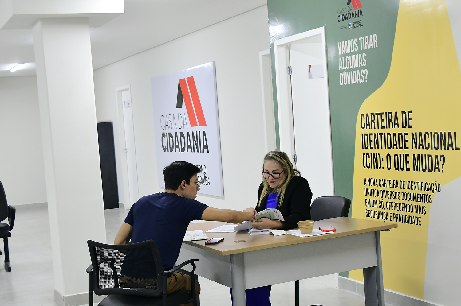 23-07-24  Emissão de Identidade na Casa da Cidadania do Parayba Mall Foto-alberto Machado (41).JPG