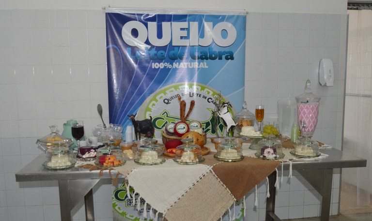 19-11-19 Visita A Usina e Produtores de Leite de Cabra em Cabaceiras Foto-Alberto Machado  (9).JPG