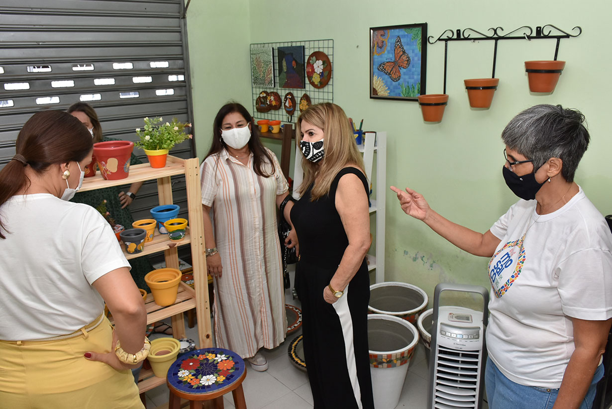 Visita da primeira-dama a artesãs, Rosangela, Cristina, Tereza e Ana Luiza (12).JPG