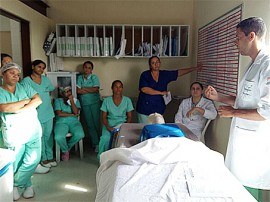 profissionais-do-hospital-de-trauma-participam-de-capacitacao-2-270x202.jpg