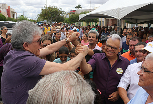 ricardo-inaugura-estrada-de-camalau-a-sao-joao-do-tigre_foto-francisco-franca-2.jpg