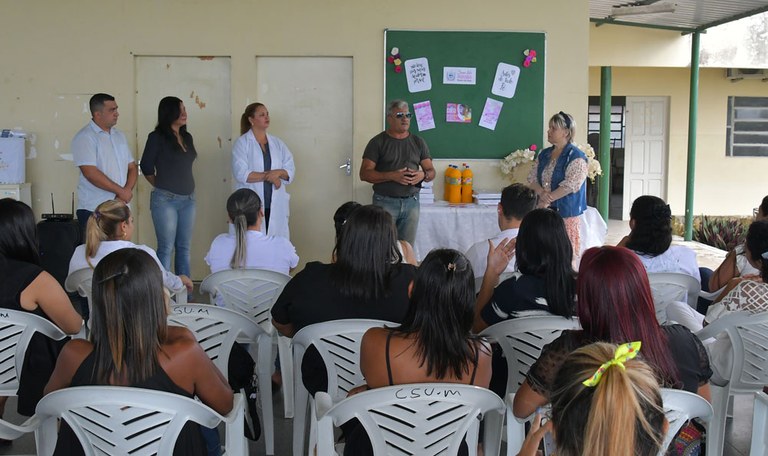 01-06-22 Entrega de Certificado no CSU de Mandacaru Foto-Alberto Machado  (9).JPG