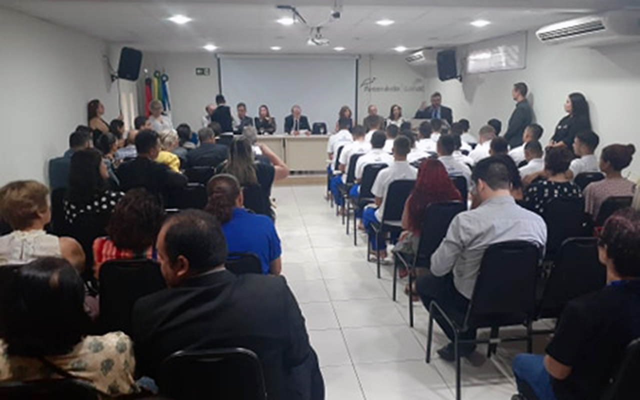 Socioeducandos do Lar do Garoto iniciam curso de Aprendizagem Profissional Jovem Aprendiz (4).jpg