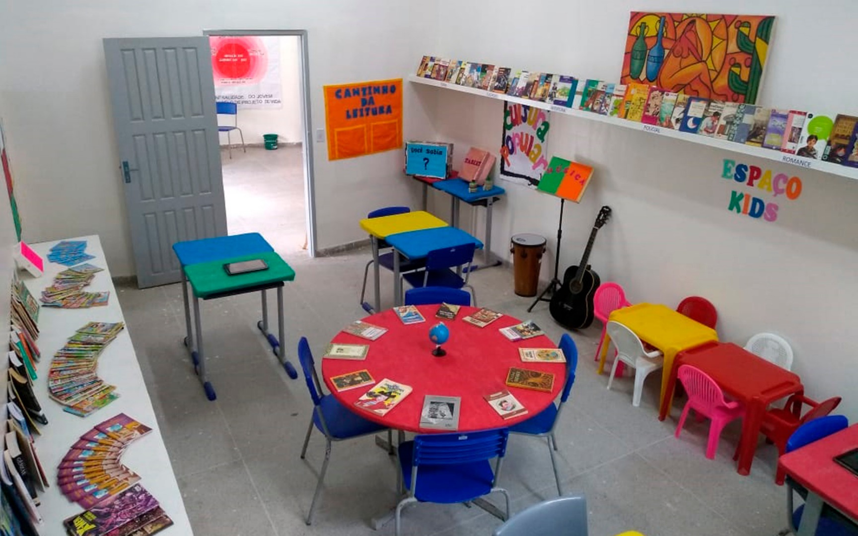 fundac incentiva socioeducandos a ler com inauguracao de biblioteca 3.jpg